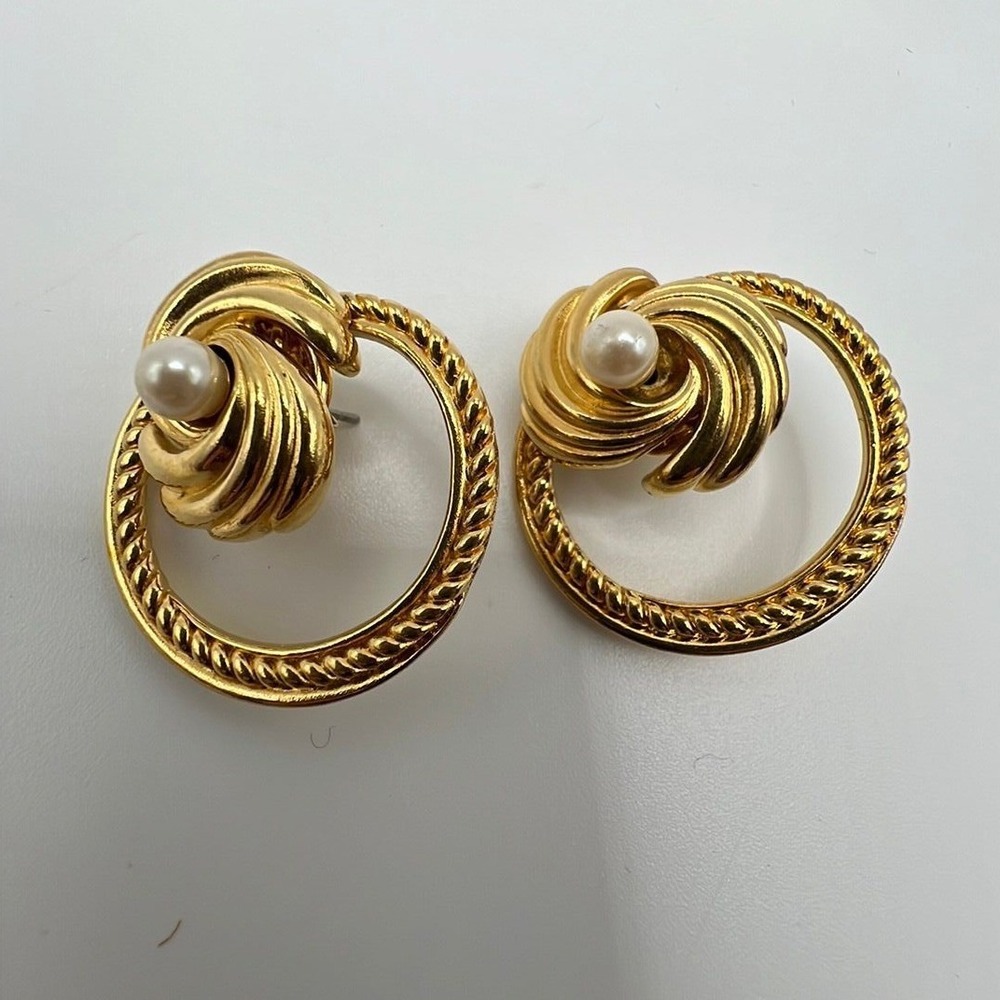 Gold Spiral Faux Pearl Earrings 3 in 1 Convertible Preppy Quiet Luxury
